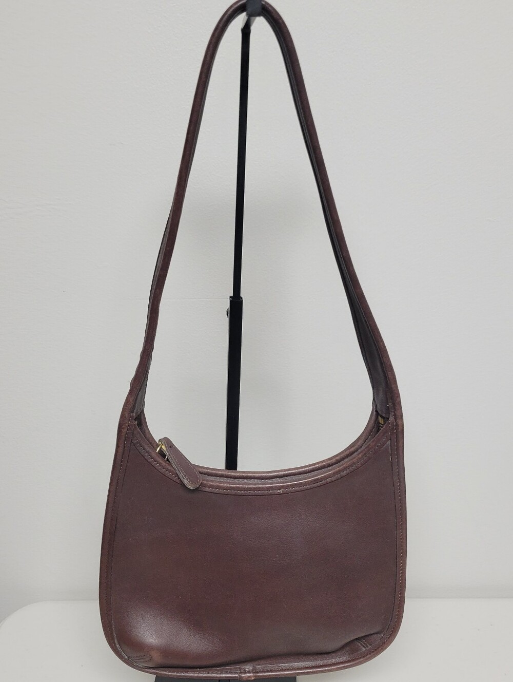 Coach Vintage  Ergo Leather  #9020 In Mahogamy Brown.